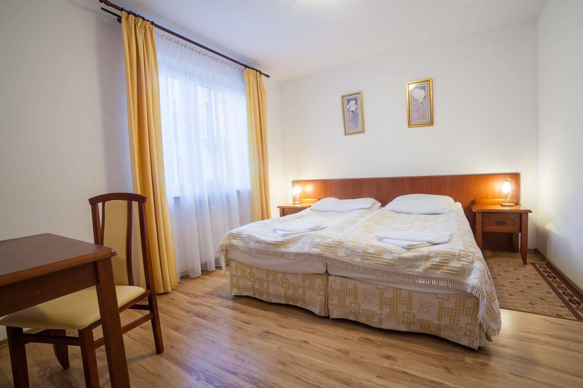 Olymp Apartment โควอบเซก ภายนอก รูปภาพ
